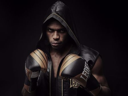 Immagine per la categoria Sport da combattimento