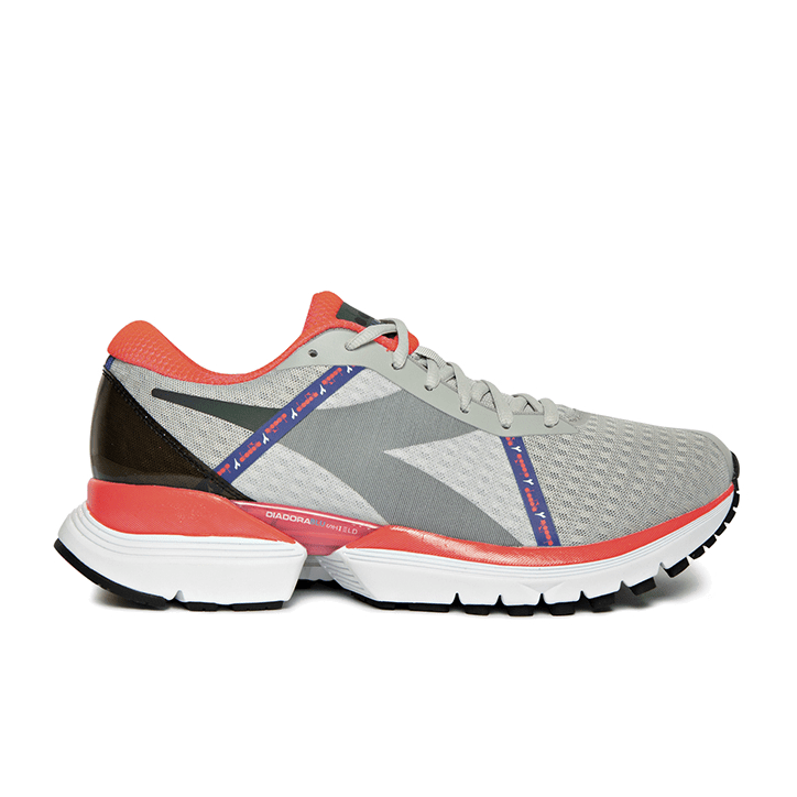 diadora running blushield